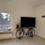 Klimatisierte Schöne 110 Qm Große Moderne Und Helle Apartment *