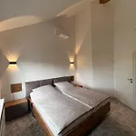 Apartment Klimatisierte Schöne 110 Qm Große Moderne Und Helle *