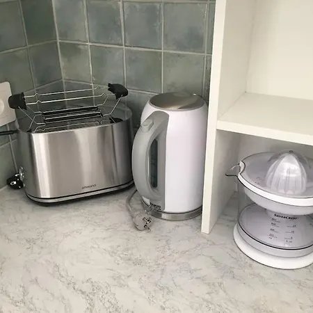 Klimatisiertes Premium-Apartment - 110 Qm - Ruhige Lage In Heilbronn - Sued-Balkon - Kostenloser Parkplatz - Wlan