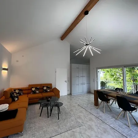 Klimatisiertes Premium-apartment - 110 Qm - Ruhige Lage In - Sued-balkon - Kostenloser Parkplatz - Wlan Apartament Heilbronn