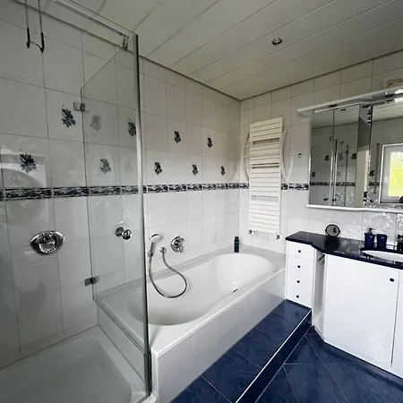 Appartement Klimatisierte Schoene 110 Qm Grosse Moderne Und Helle *