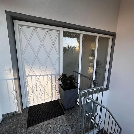 Klimatisiertes Premium-apartment - 110 Qm - Ruhige Lage In - Sued-balkon - Kostenloser Parkplatz - Wlan Heilbronn